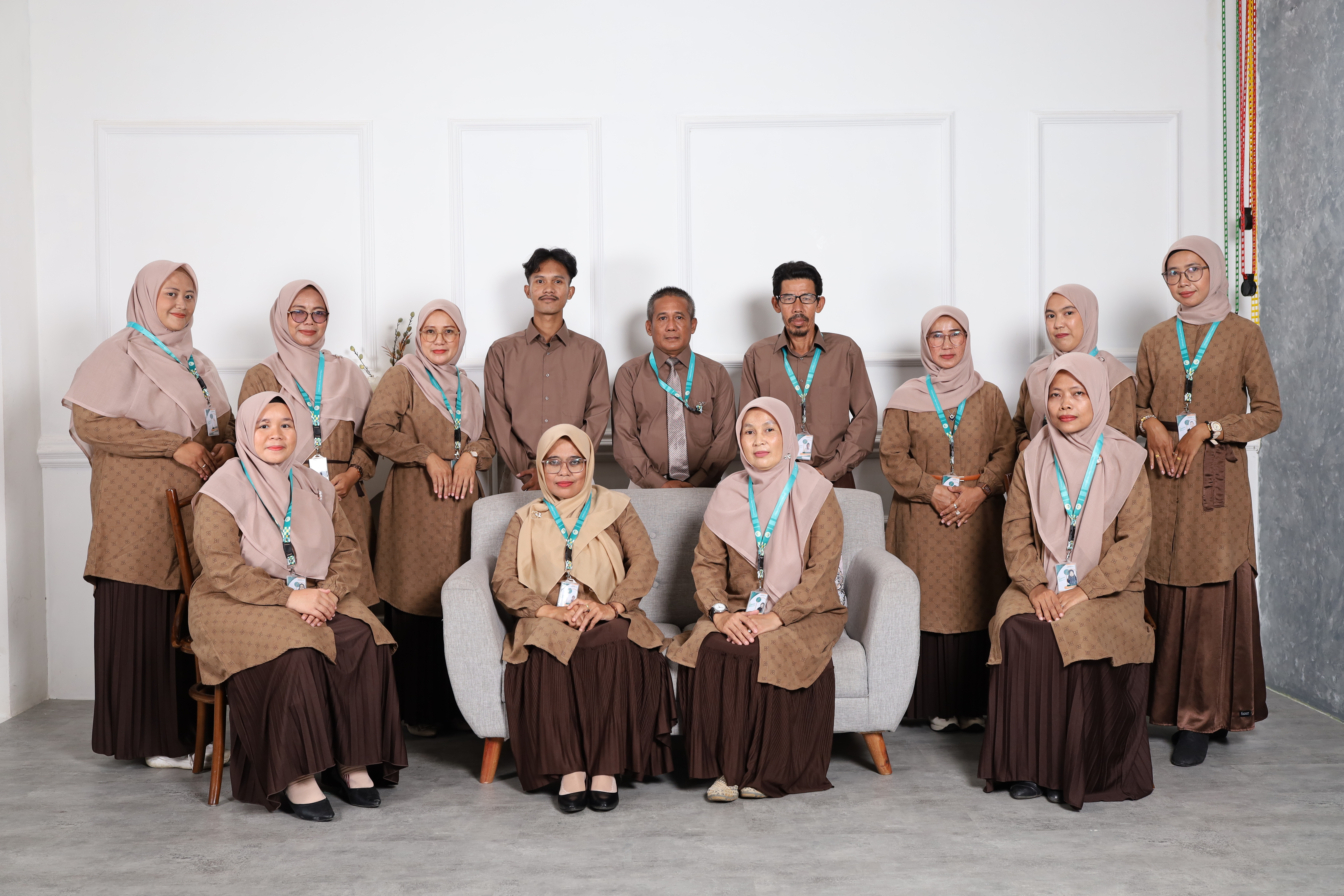 Background MI Islamiyah